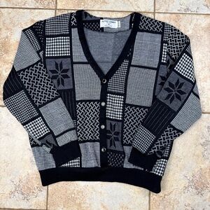 Alfred Dunner Women's Black and Gray Long Sleeve Top